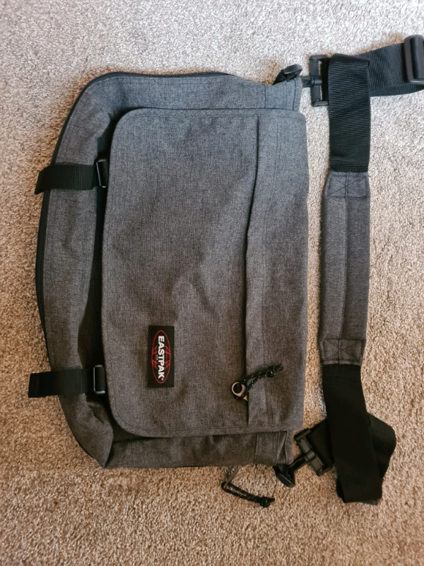 eastpak delegate 20l